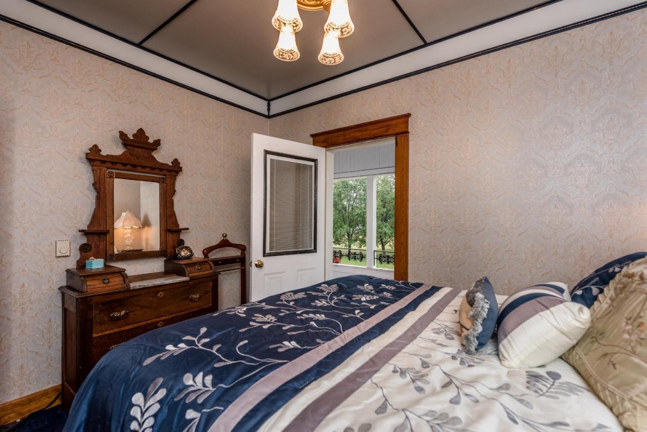 Conner House Bed And Breakfast Prairie du Rocher Экстерьер фото